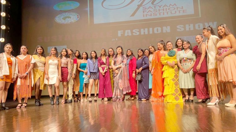 सस्टेनेबल फैशन शो 'सस्टेन द वर्ल्ड - ए विज़न फॉर द सस्टेनेबल फ्यूचर'