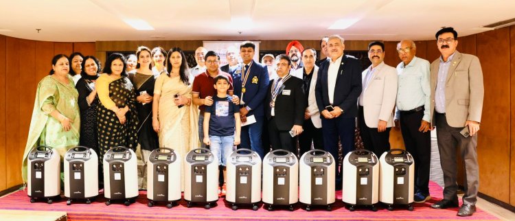 रोटरी क्लब द्वारा ऑक्सीजन कंसंट्रेटर दान: स्वास्थ्य सेवाओं को सुदृढ़ बनाने की पहल