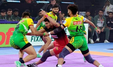 बेंगलुरू बुल्स को बड़े अंतर से हराकर अंक तालिका में तीसरे स्थान पर पहुंचे पटना पाइरेट्स