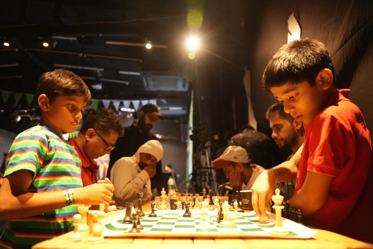 प्रशंसकों का उत्साह बरकरार, भले ही पहले गेम में लिरेन से हारे गुकेश