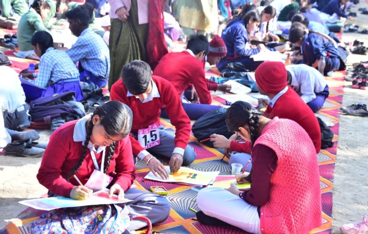 13वें इंटर स्कूल ड्राइंग कंपीटिशन में बच्चों ने दिखाए प्रकृति के अनोखे रंग, जीते कई पुरस्कार