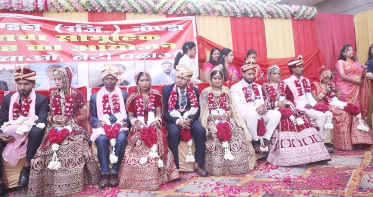 नवयुवक मित्र मंडल ने कराया सामुहिक विवाह