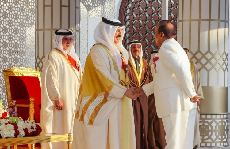 बहरीन के सम्राट शाह ने डॉ. रवि पिल्लई को पदक से नवाजा : ऐजेन्सी 