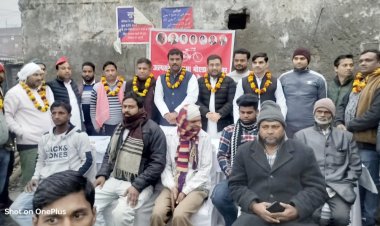 सपा अल्पसंख्यक व अनुसूचित जाति प्रकोष्ठ का मासिक बैठक संपन्न