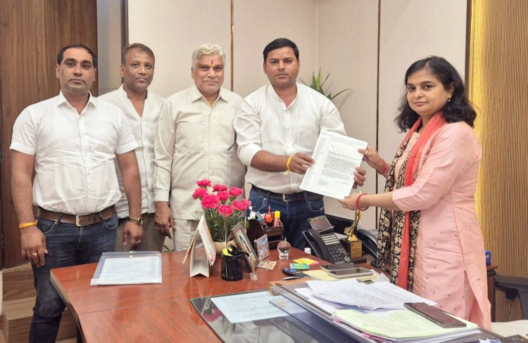 सेक्टर-117 में प्रस्तावित डंपिंग यार्ड के विरोध में CEO व ACEO से मिला RWA-117 का प्रतिनिधिमंडल