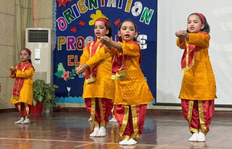 विद्यालय ने शिक्षण पद्धति और सह-पाठ्यक्रम गतिविधियों से कराया परिचित