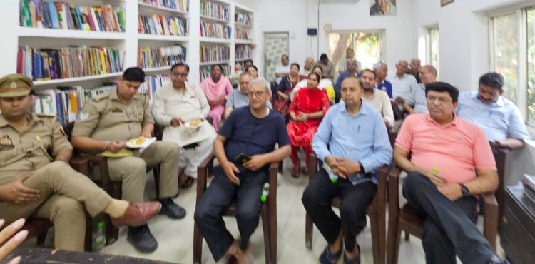 सेंचुरी अपार्टमेंट में हुई साइबर सुरक्षा पर हुई कार्यशाला आयोजित