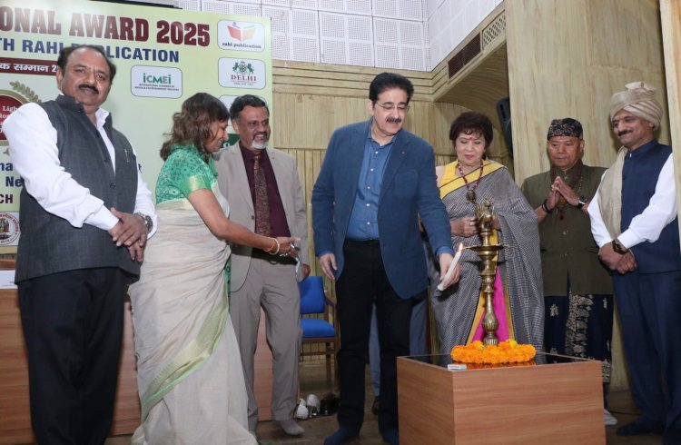 राही प्रकाशन ने 'भारतीय लेखन सम्मान 2025' की मेजबानी की, प्रेरणादायक पुस्तक का किया विमोचन