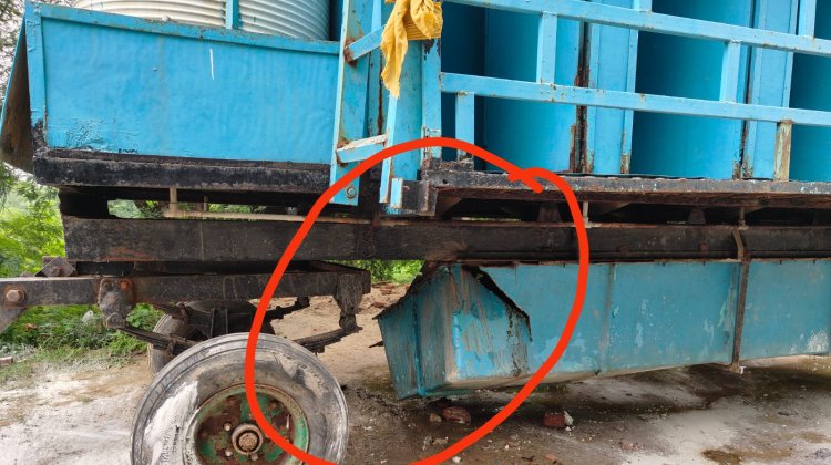 नोएडा प्राधिकरण की लापरवाही से कावड़ियों को हो रही है दिक्कत