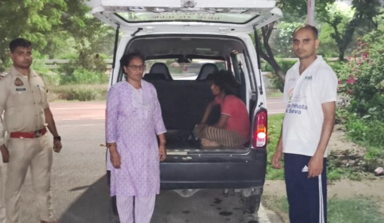 बीमार महिला को चिकित्सा के लिए पहुंचाया अपना घर आश्रम