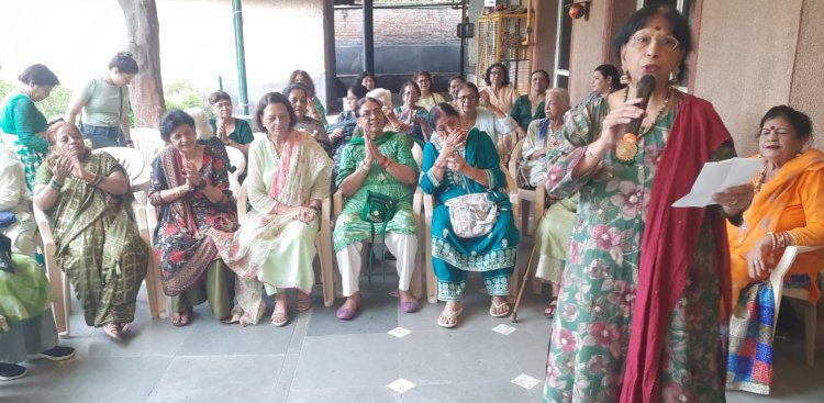 लाफ्टर योगा द्वारा हास्यप्रद एवं मनोरंजक हरियाली तीज कार्यक्रम