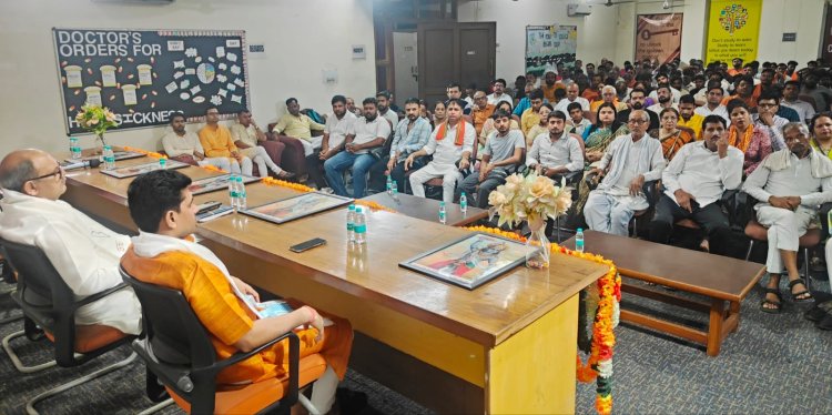 अखंड भारत संकल्प दिवस पर युवाओं ने लिया राष्ट्र-एकता का प्रण