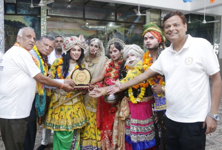 महाराजा अग्रसेन जयंती पर निकली भव्य शोभायात्रा, जगह-जगह हुआ स्वागत