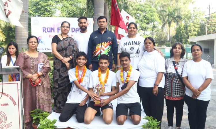 डीएवी नोएडा में हुआ रन फॉर डीएवी का भव्य आयोजन