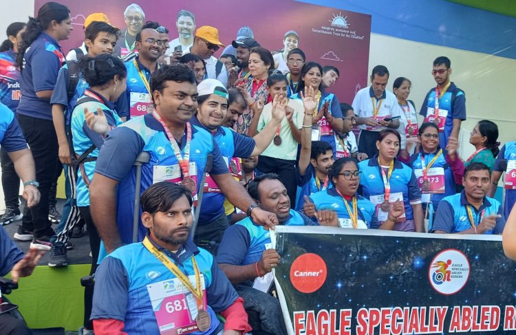 वेदांता दिल्ली हाफ मैराथन 2025 में ईगल स्पेशियली एबल्ड राइडर्स ने भाग लिया