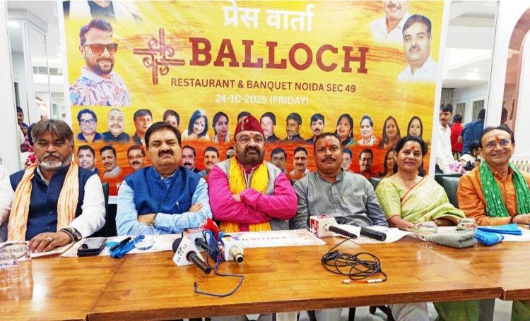 छठ घाट के कुंड में गंगा जल के साथ ताजे गुलाब के फूल डाले जाएंगे