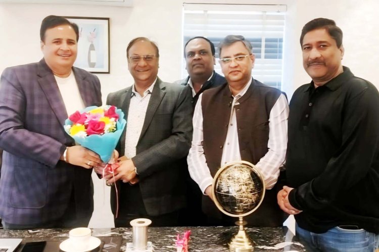 डॉक्टर पीयूष द्विवेदी बने उत्तर प्रदेश उद्योग व्यापार मंडल दिल्ली एनसीआर के चेयरमैन