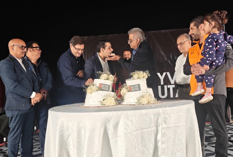 फिल्म मॉम 2 की शूटिंग हुई शुरू, जेवर फिल्म सिटी में गूंजी पहली एक्शन की आवाज