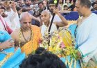 इस्कॉन नोएडा मन्दिर में नौका विहार उत्सव धूमधाम से मनाया गया 