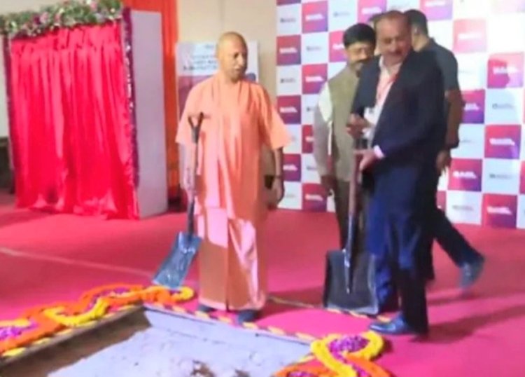 सीएम योगी ने जेवर में रखी एसएईएल लिमिटेड की इंटीग्रेटेड सोलर मैन्युफैक्चरिंग फैसिलिटी की आधारशिला