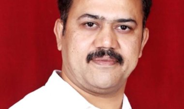 जातिगत समीकरण और सत्ता की चाह बना 'आरक्षण' का नया खेल - संजीव पूरी