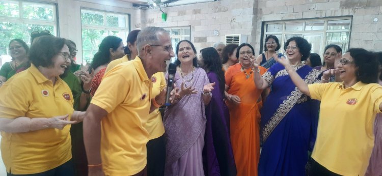 यूपी जल निगम एनर्जेटिक इंजीनियर्स क्लब की चौथी आम सभा में जेवीसीसी लाफ्टर योगा ग्रुप का धमाका