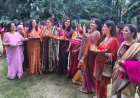 पति के अच्छे स्वास्थ्य एवं दीर्घायु के लिए महिलायों ने की पूजा -अर्चना 