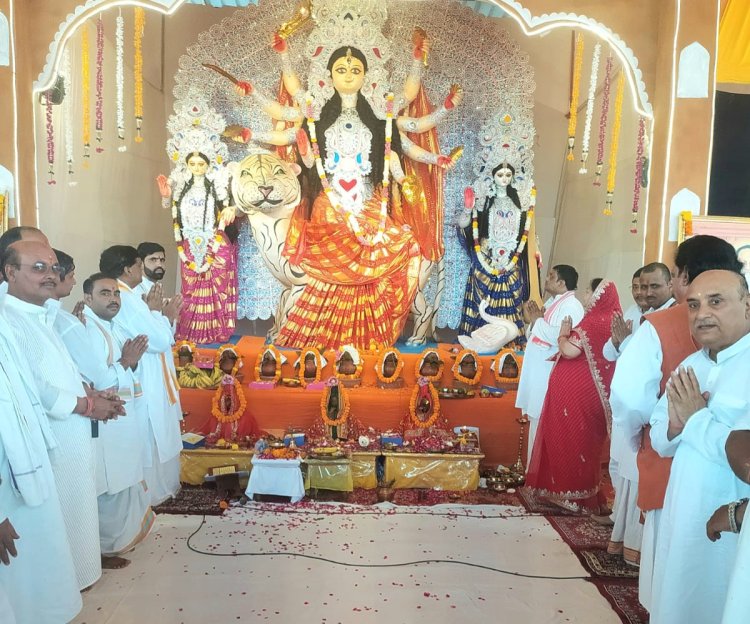 महर्षी नगर में दुर्गा पूजा एवं रामलीला मंचन शुरू