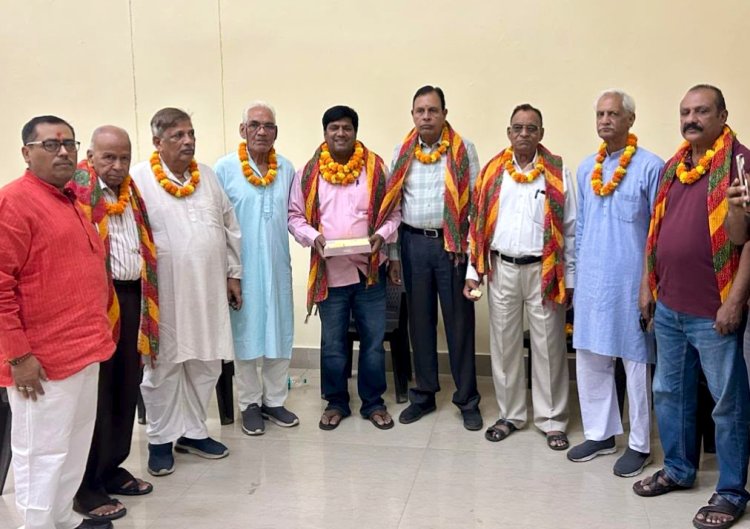 हरीश वर्मा सर्वसम्मति से चुने गए सेक्टर 20 आरडब्लूए के अध्यक्ष 